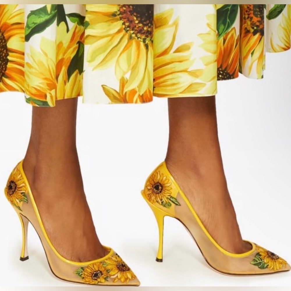 DOLCE & GABBANA Sunflower-embroidered Point-toe Mesh Pumps In Floral Print